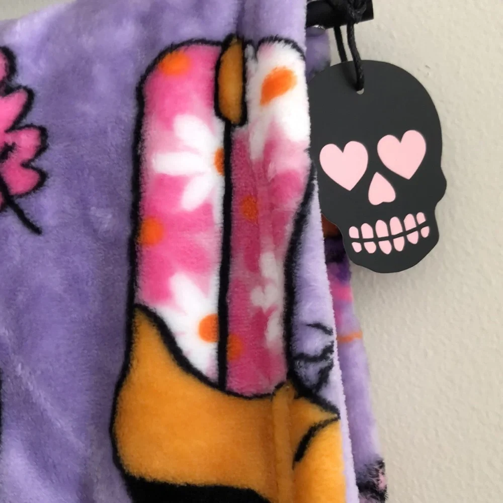 Purple Halloween Western Ghost Print Throw Blanket